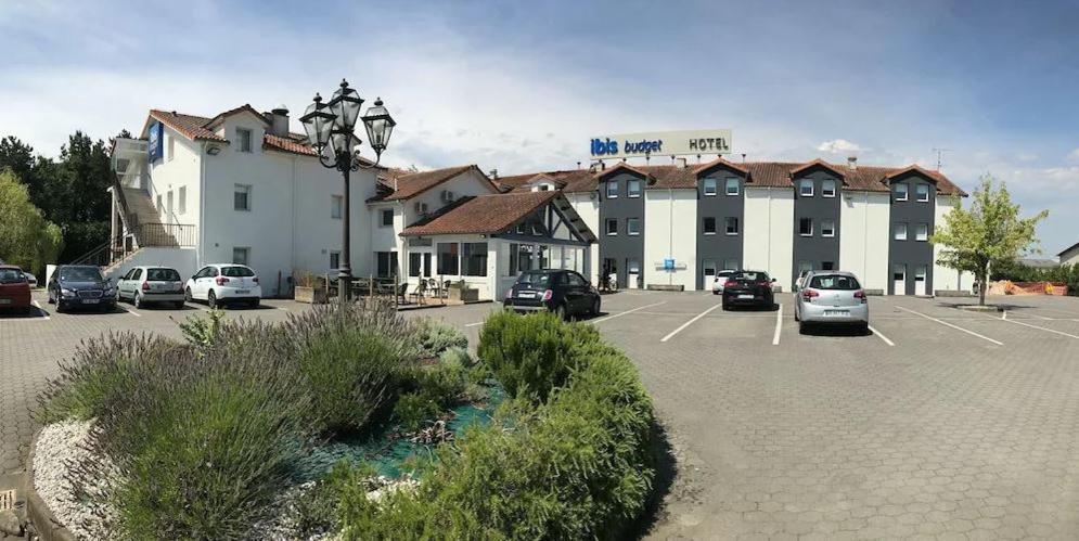 Ibis Budget Agen Le Passage  Exteriör bild